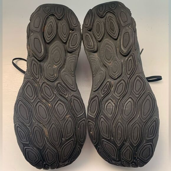 New Balance Goretex 880 Black Men's Running Shoes - Picture 7 of 7